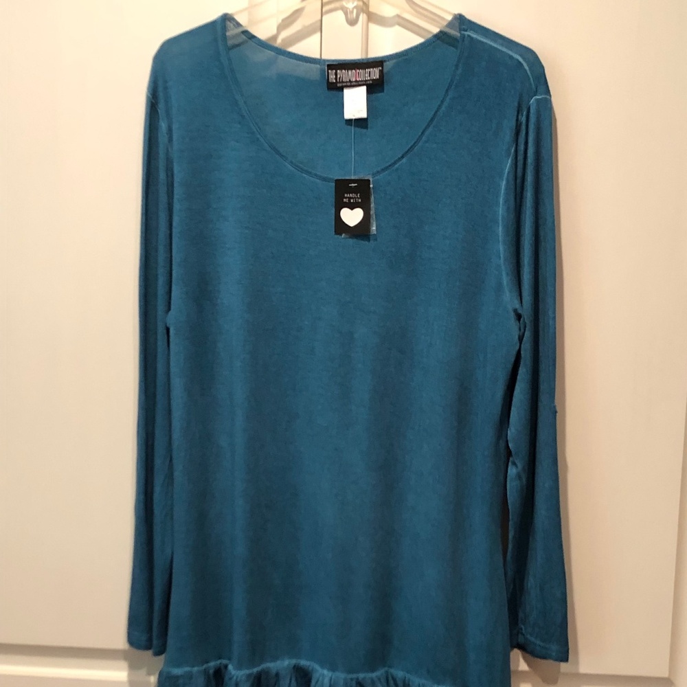 PYRAMID COLLECTION Long Sleeve Tunic Dress, Double Ruffled Hem Size Large
